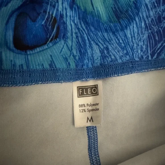 Fleo Paradise Peacock Shorts (Original) - Size Medium Women - Picture 3 of 4